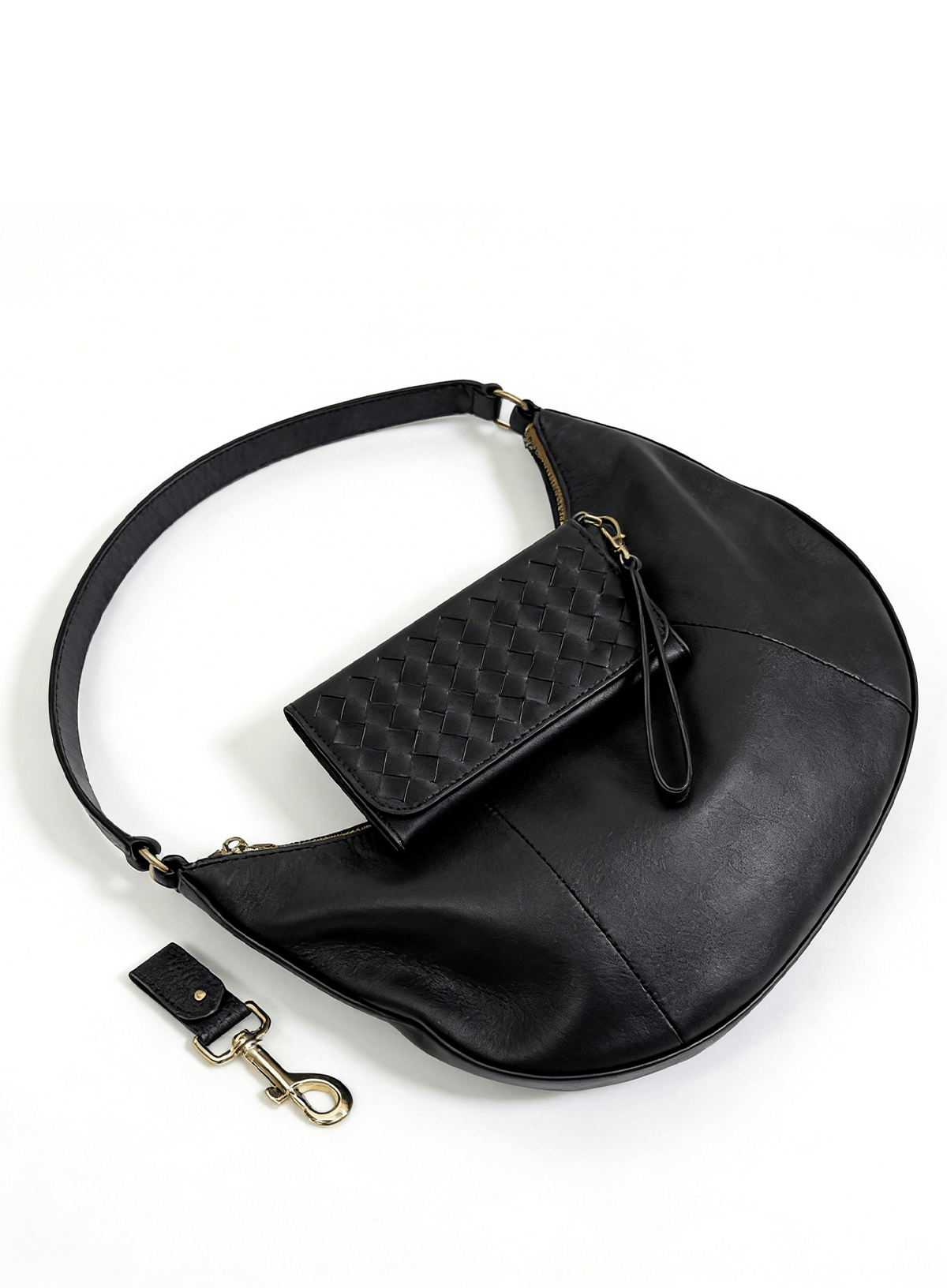 Black Saddle Shoulder Bag Bundle – Wristlet Wallet & Keychain Set