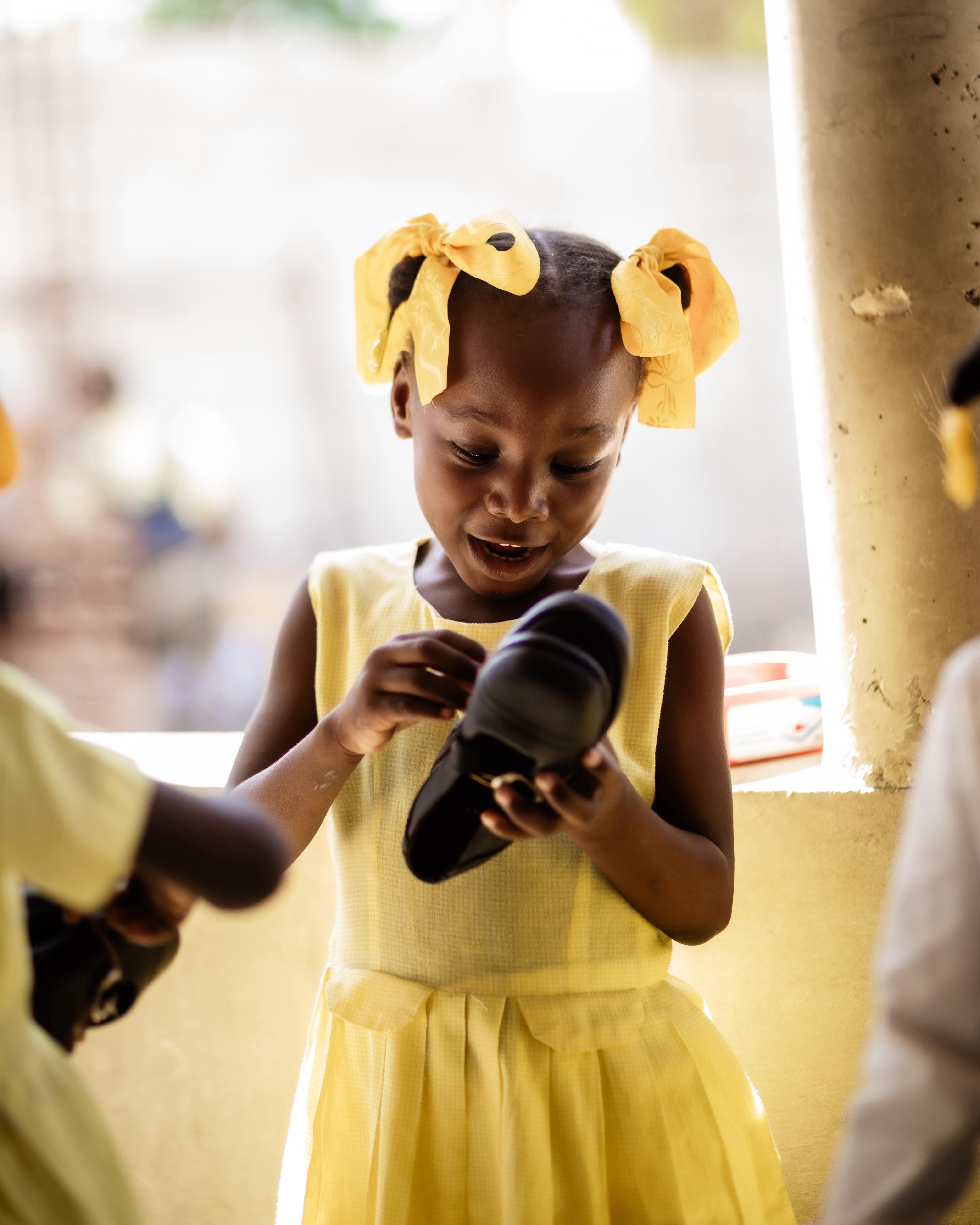 girl-with-school-shoes.jpeg__PID:a8117a01-6b58-4ec7-b54a-5403826979cc