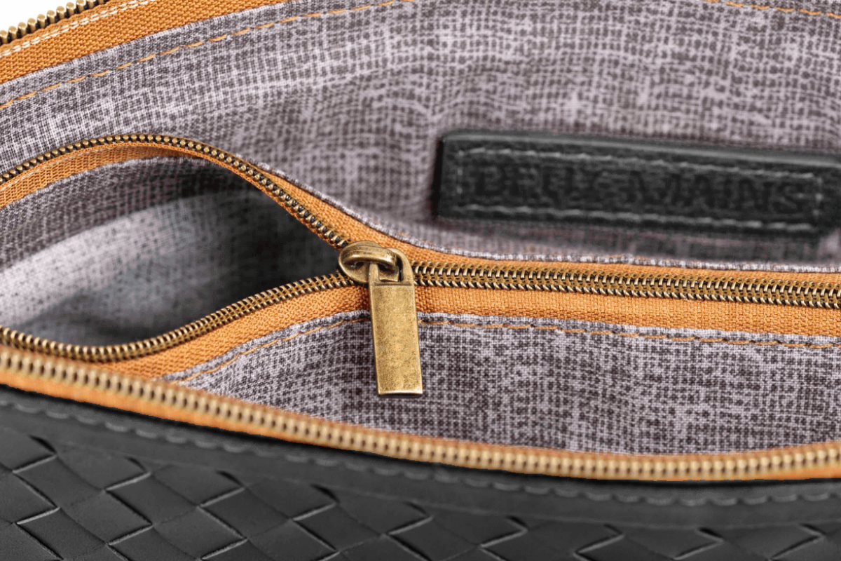 Discover how Deux Mains blends timeless style with fair prices.