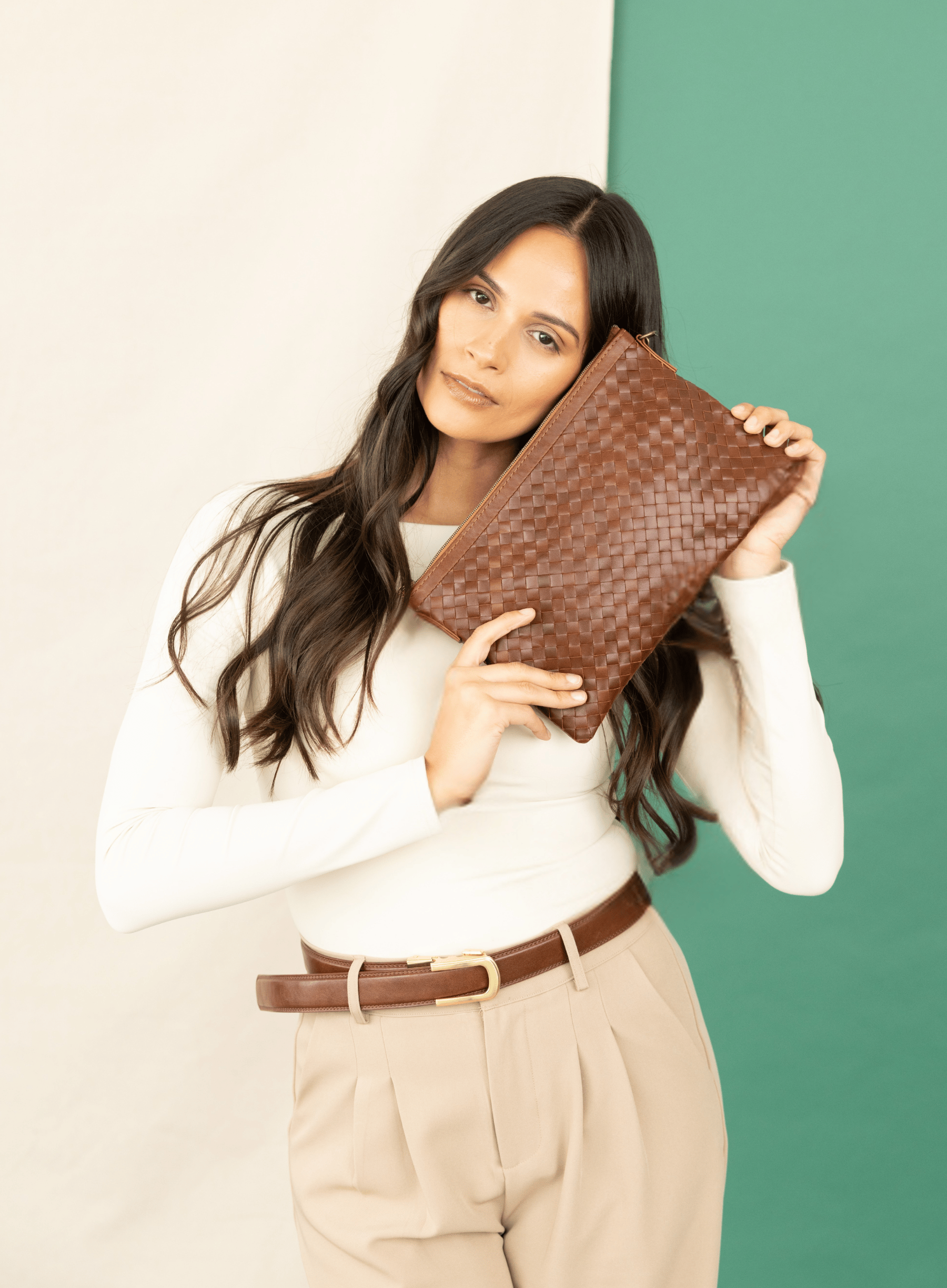 Woven Crossbody Clutch Bag